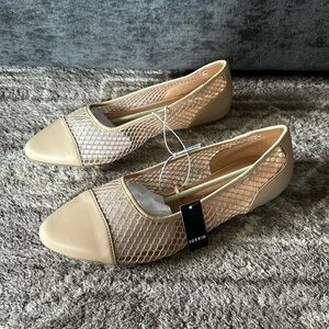 NWT Torrid Mesh Pointed Toe Flats Beige Wide Width 9.5